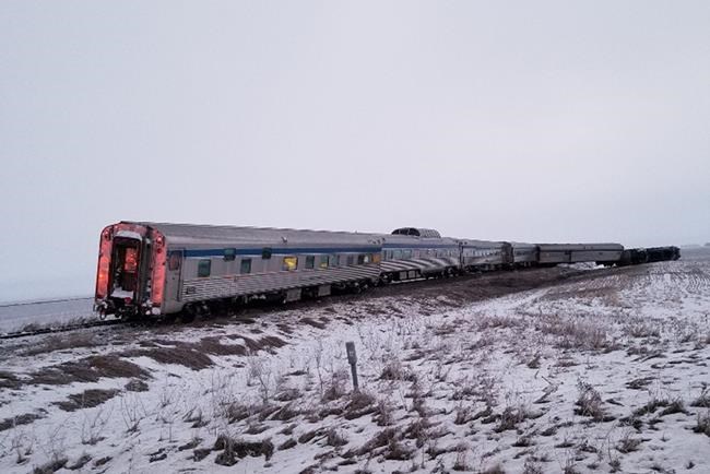 Passenger train derails in Manitoba with 12 on board, no serious injuries | iNFOnews.ca Passenger train derails in Manitoba with 12 on board, no serious injuries | iNFOnews.ca