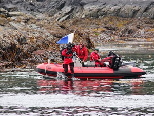Parks Canada researchers return from expedition off B.C.'s Haida Gwaii | iNFOnews.ca CP28965381