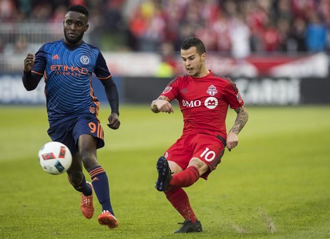 Toronto FC star Sebastian Giovinco takes high road on Italy selection snub | iNFOnews.ca