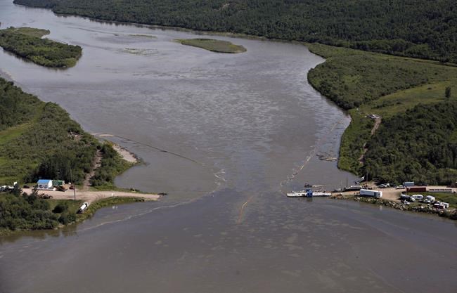 Rising level of North Saskatchewan River to put hold on oil-spill cleanup | iNFOnews.ca Rising level of North Saskatchewan River to put hold on oil-spill cleanup | iNFOnews.ca