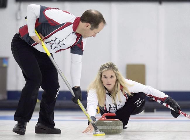 Canadian curlers Jennifer Jones, Brent Laing win mixed doubles event | iNFOnews.ca