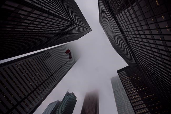 Federal financial watchdog to probe banks' complaints-handling processes | iNFOnews.ca