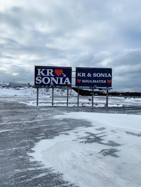 Town gripped by mysterious billboards that declare love for 'Sonia' | iNFOnews.ca Town gripped by mysterious billboards that declare love for 'Sonia' | iNFOnews.ca