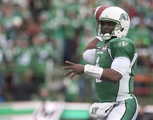 Veteran quarterback Durant practising with Riders' starting offence | iNFOnews.ca CP24236261