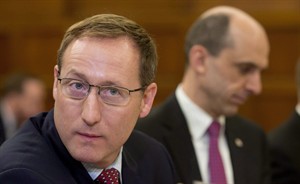 Thousands in fees levied for anti-terror bill constitutionality memos | iNFOnews.ca CP32678348