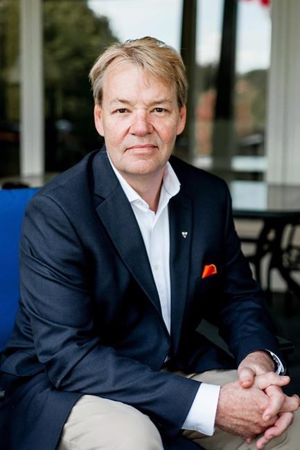 Noel Edison resigns from Toronto Mendelssohn Choir after investigation | iNFOnews.ca