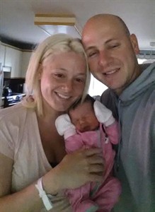 Mom of abducted 16-hour-old baby thanks social media for helping find infant | iNFOnews.ca