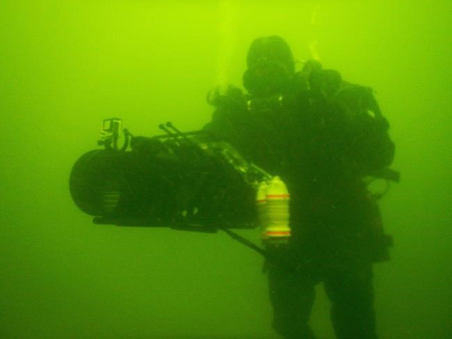 Canadian navy divers detonate Second World War German mine in Baltic Sea | iNFOnews.ca CP1709271072