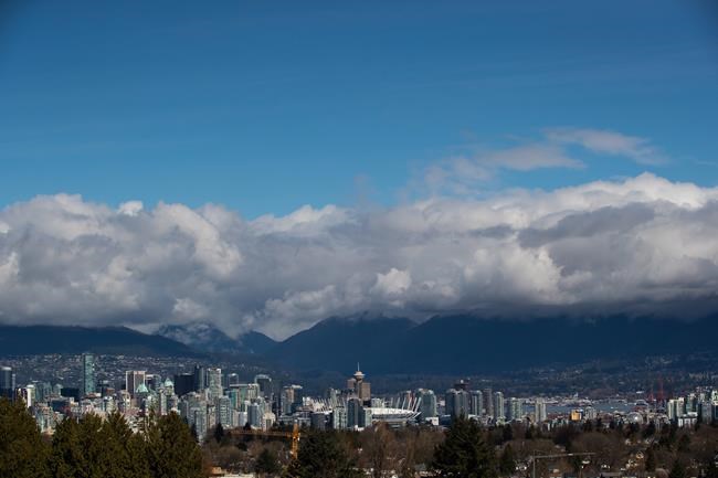 Modest home price growth forecasted for 2019: Re/Max and Royal LePage | iNFOnews.ca