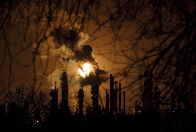 Alberta budget weakens environmental, climate monitoring: Opposition | iNFOnews.ca Alberta budget weakens environmental, climate monitoring: Opposition | iNFOnews.ca