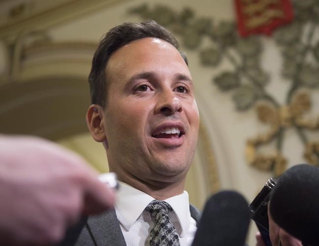 Ex-cabinet minister Alexandre Cloutier joins Parti Quebecois leadership race | iNFOnews.ca