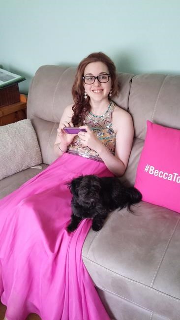 New Brunswick teen behind good-deed movement #BeccaToldMeTo dies of cancer at 18 | iNFOnews.ca New Brunswick teen behind good-deed movement #BeccaToldMeTo dies of cancer at 18 | iNFOnews.ca
