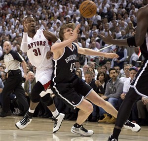 Raptors' athletic guard Ross at loss to explain playoff appearance so far | iNFOnews.ca CP28133838