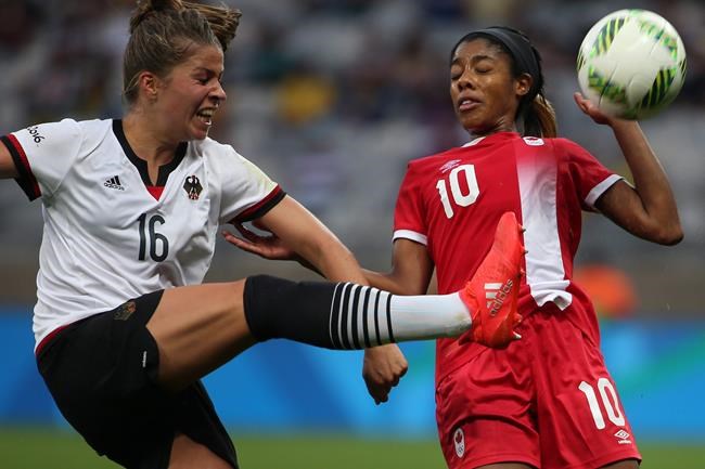 Canadian soccer star Ashley Lawrence settling nicely into City of Lights | iNFOnews.ca Canadian soccer star Ashley Lawrence settling nicely into City of Lights | iNFOnews.ca