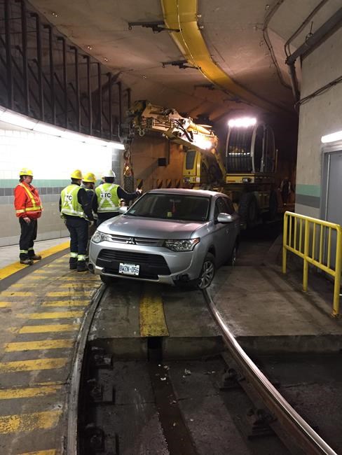 Man claims GPS led him into Toronto transit tunnel where car got stuck: TTC | iNFOnews.ca Man claims GPS led him into Toronto transit tunnel where car got stuck: TTC | iNFOnews.ca