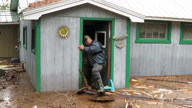 Infectious video shows laughter amid disaster of New Brunswick's floods | iNFOnews.ca