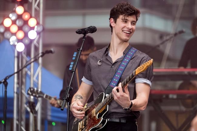 Shawn Mendes hits the ice with James Corden in 'Carpool Karaoke' moment | iNFOnews.ca