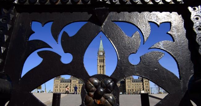 Senate, House won't move out of Centre Block until end of year, reno delayed | iNFOnews.ca CP2039744588