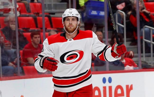 Flames sign forward Lindholm to six-year contract with AAV of $4.85 million | iNFOnews.ca