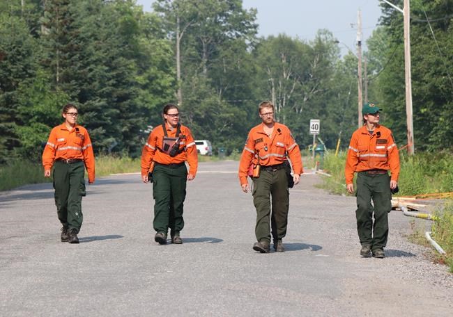 Forest fire in northeastern Ontario threatens stretch of Trans-Canada Highway | iNFOnews.ca