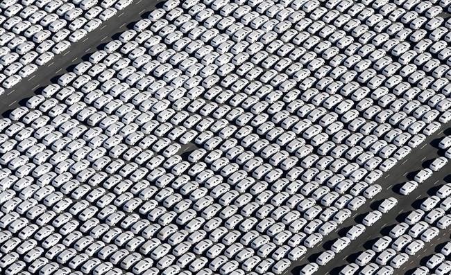 VW Canada offers incentives in wake of diesel testing scandal, to Nov. 2 | iNFOnews.ca CP34800198