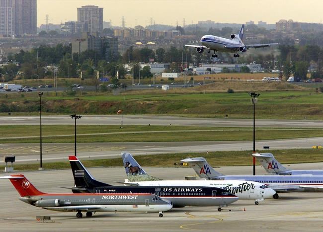 Recommendations to prevent runway incursions at Toronto's Pearson airport | iNFOnews.ca CP1854923338