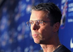 New head coach Cameron faces challenge of getting Senators into playoffs | iNFOnews.ca CP31047889