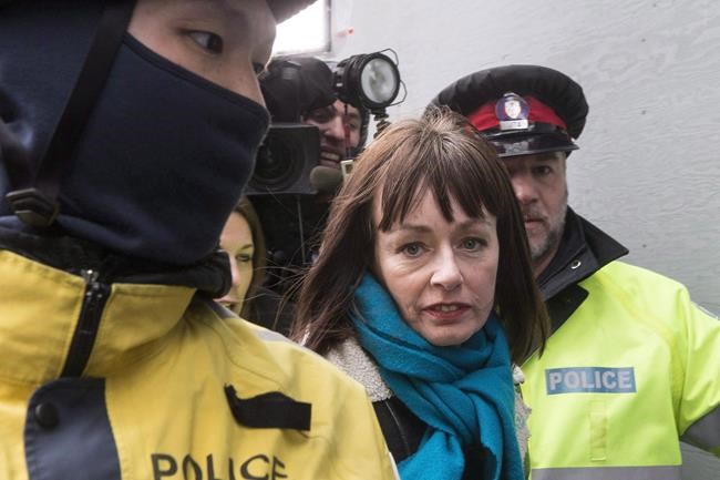 Peace bond option not offered to original Ghomeshi complainants: DeCoutere | iNFOnews.ca