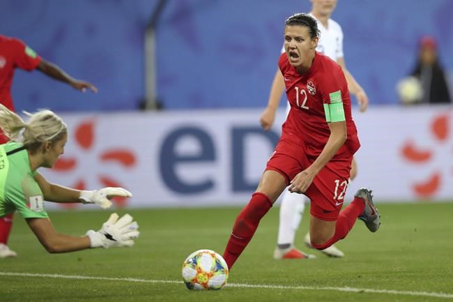 Sinclair and teen starlet Smith highlight camp roster ahead of Olympic qualifier | iNFOnews.ca Sinclair and teen starlet Smith highlight camp roster ahead of Olympic qualifier | iNFOnews.ca