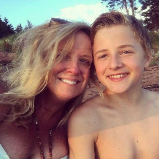 Mother, son pulled out to sea by strong current on P.E.I.'s north shore | iNFOnews.ca