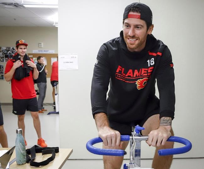 James Neal brings scoring touch, playoff experience to Calgary Flames | iNFOnews.ca CP2006100028
