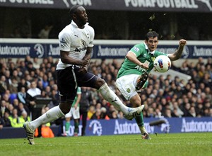 Former Tottenham teammate says Toronto FC striker Defoe was always special | iNFOnews.ca CP29224763