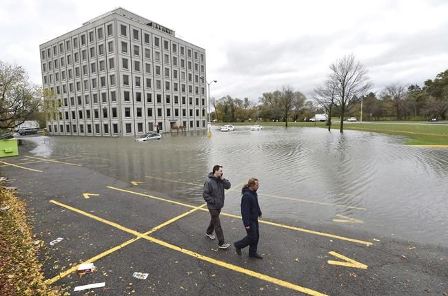 Canada seeks updated climate change predictions for new building codes | iNFOnews.ca