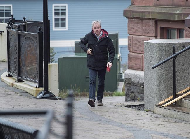 Dennis Oland murder trial focuses on his father's missing iPhone | iNFOnews.ca Dennis Oland murder trial focuses on his father's missing iPhone | iNFOnews.ca