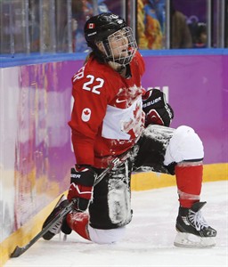 Wickenheiser to have season-ending foot surgery, will miss world championship | iNFOnews.ca
