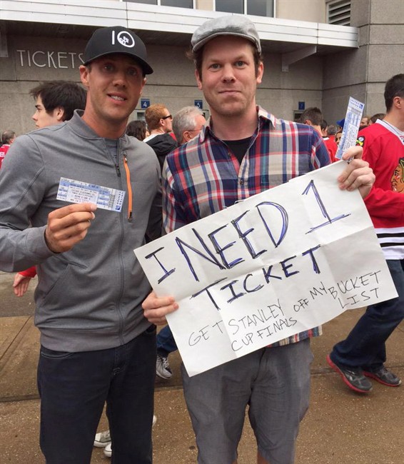 Golfer Graham DeLaet helps hockey fan cross Stanley Cup off bucket list | iNFOnews.ca Golfer Graham DeLaet helps hockey fan cross Stanley Cup off bucket list | iNFOnews.ca