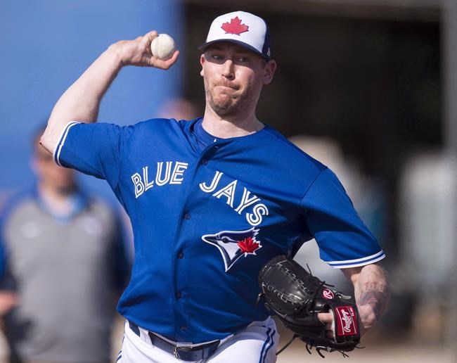 Blue Jays Axford credits Halladay with change in approach on mound | iNFOnews.ca