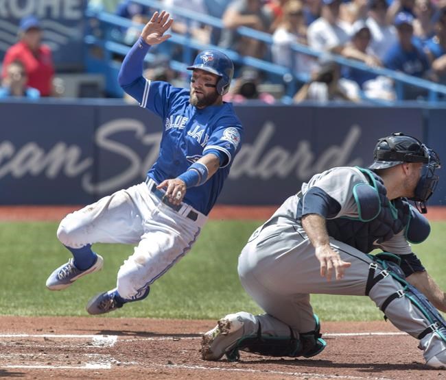 Jays lose outfielder Kevin Pillar to thumb injury; Melvin Upton takes his place | iNFOnews.ca