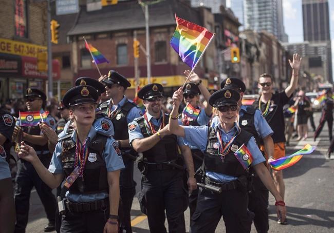 Toronto police union wants Pride funding pulled after floats banned | iNFOnews.ca Toronto police union wants Pride funding pulled after floats banned | iNFOnews.ca