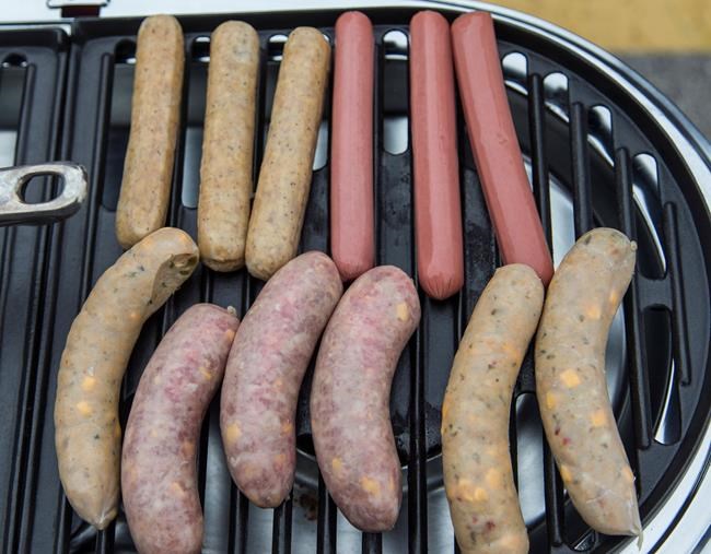 One in five sausages tested across Canada had meat not on label: study | iNFOnews.ca
