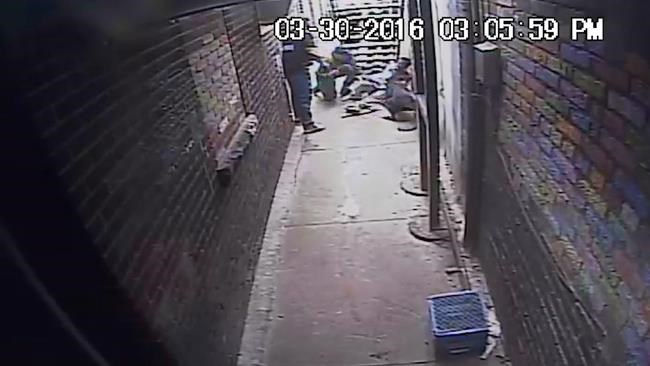 Toronto-area cop pleads guilty to assault after siccing police dog on suspect | iNFOnews.ca Toronto-area cop pleads guilty to assault after siccing police dog on suspect | iNFOnews.ca