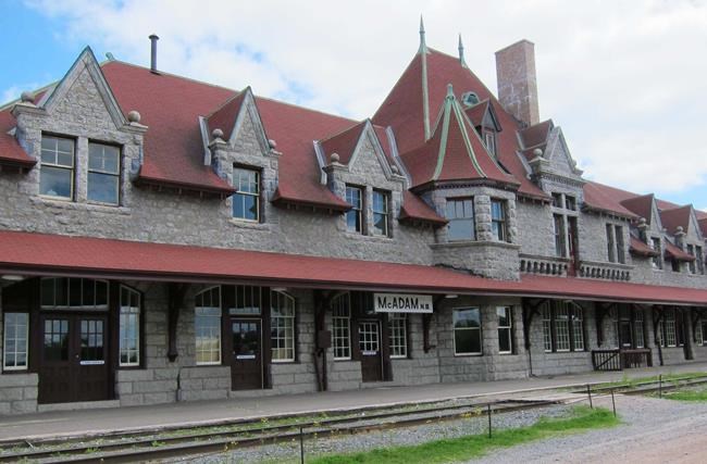 Sale of $1 housing lots spells success for New Brunswick village in decline | iNFOnews.ca
