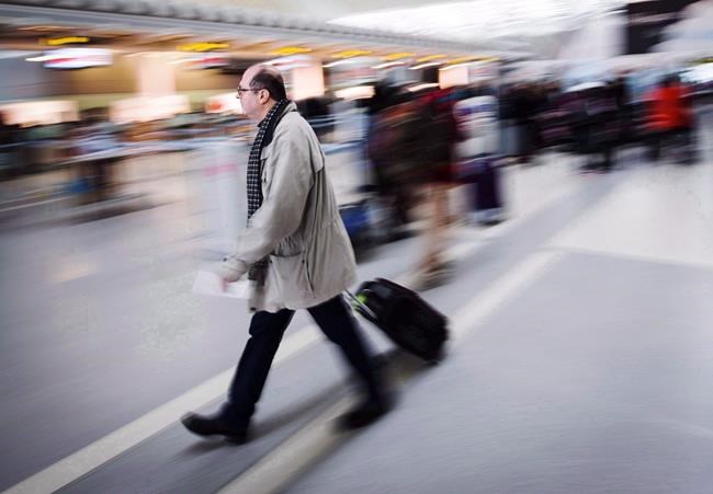 Class action lawsuit proposed on Air Canada and WestJet baggage fees | iNFOnews.ca Class action lawsuit proposed on Air Canada and WestJet baggage fees | iNFOnews.ca