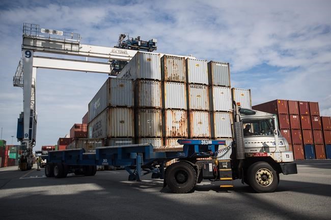 Feds working on new policies to stop illegal shipments of garbage | iNFOnews.ca