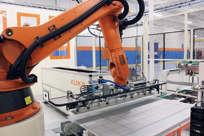 Canadian solar module makers fight U.S. tariffs as Trump administration defends itself | iNFOnews.ca