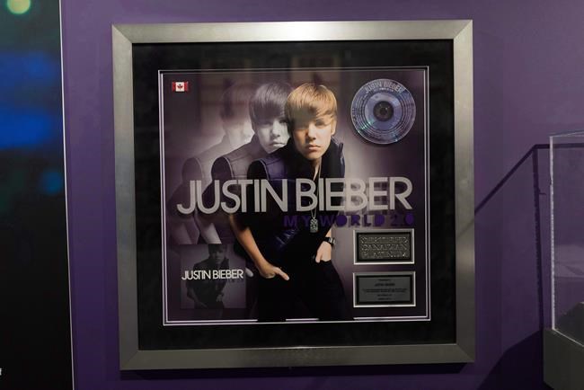 Justin Bieber hometown exhibit extended for another year after breaking records | iNFOnews.ca