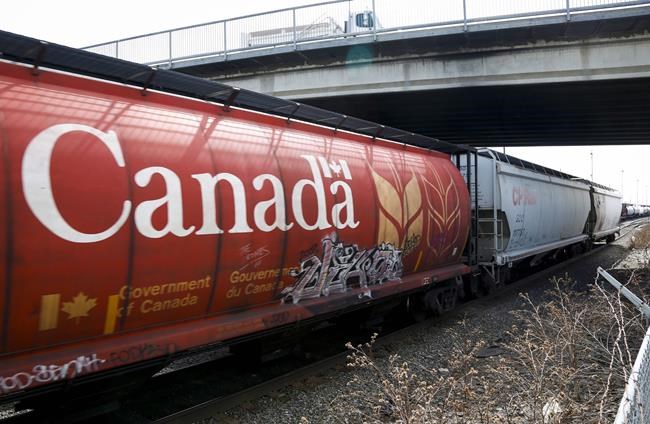 Canada's two largest railways moved record grain tonnage in April | iNFOnews.ca