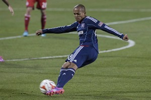 Vancouver Whitecaps sign a striker then lose another to suspension | iNFOnews.ca CP32437920