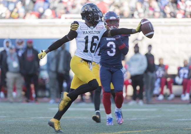 Brandon Banks, Cody Fajardo square off for CFL's most outstanding player award | iNFOnews.ca