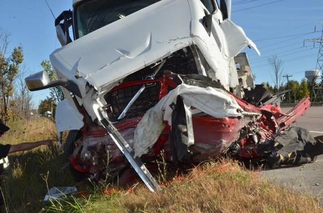 Officers cleared in Ontario high-speed chase and crash that left two teens dead | iNFOnews.ca Officers cleared in Ontario high-speed chase and crash that left two teens dead | iNFOnews.ca